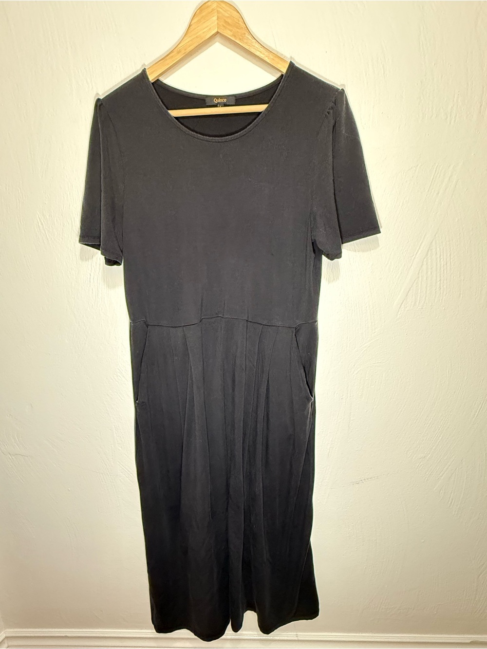 Quince Black Short-Sleeve Midi Dress